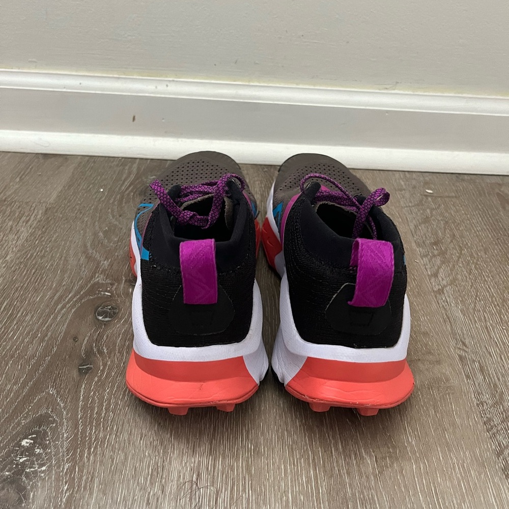 Nike Zegama running shoes size 7.5 used as unisex - Picture 4 of 4